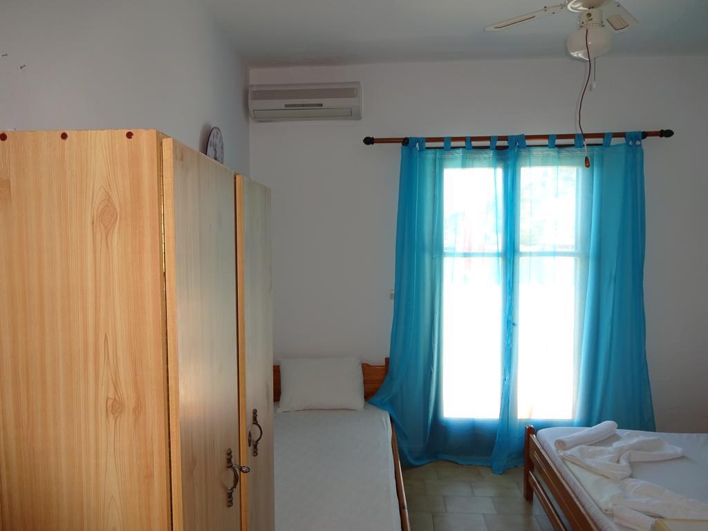 Scirocco Rooms Loutrón Luaran gambar