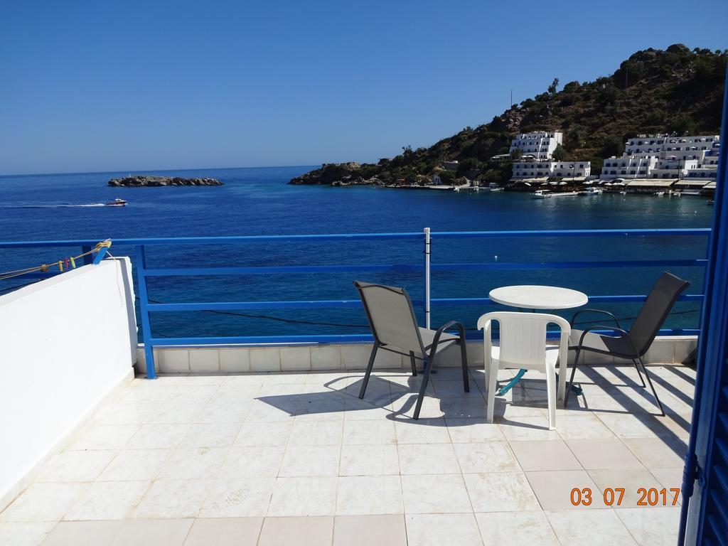Scirocco Rooms Loutrón Luaran gambar