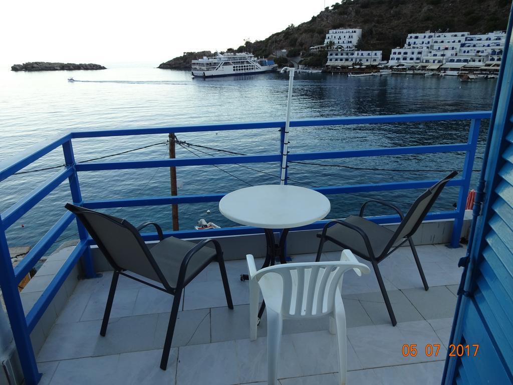 Scirocco Rooms Loutrón Luaran gambar